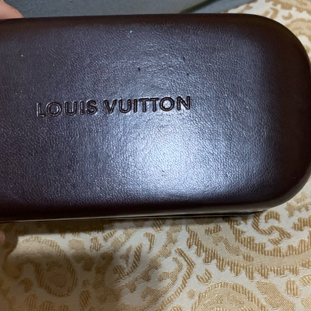 Authentic Louis Vuitton Attirance Sunglasses - Picture 7 of 9